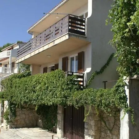 5135-1 For 4 Pers In Apartment *